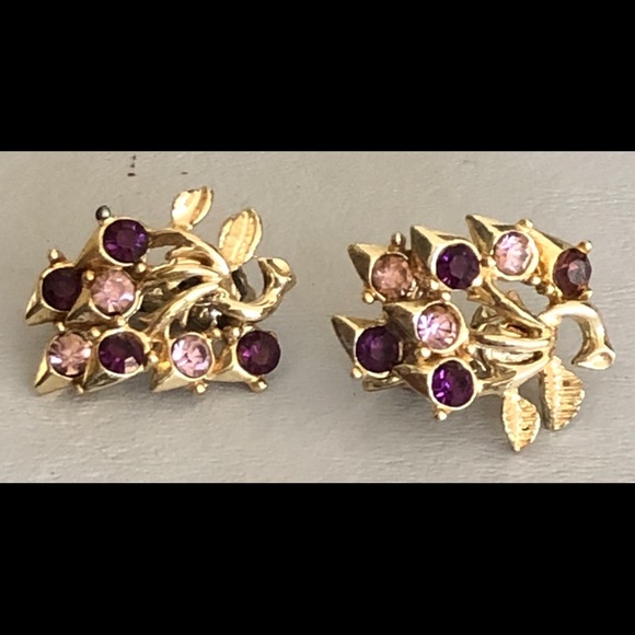 Vintage Flower Coro Clip Earrings - Picture 1 of 3